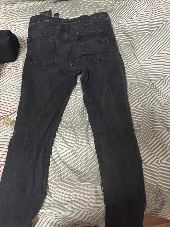 Gri Yırtık Detaylı Dar Kesim Kadın Jean - Görsel 3