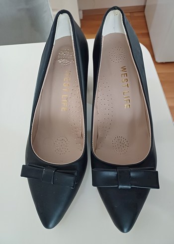 Kadın Siyah Klasik Topuklu Ayakkabı