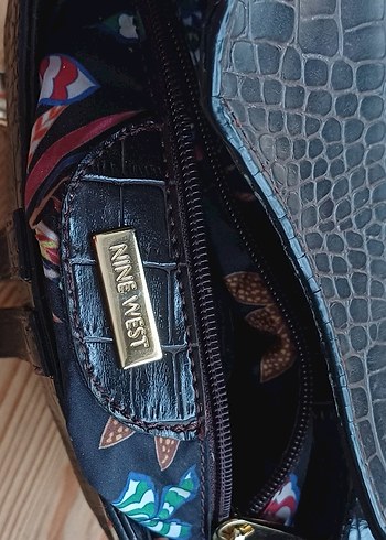 Ninewest Tokalı Deri Yılan Desenli Biker Çanta - Görsel 4