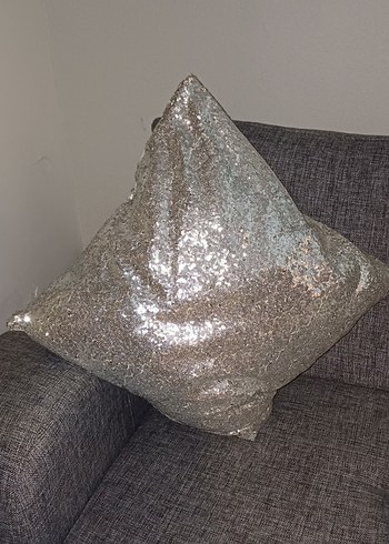 Kırmızı ve Desenli Gri Modern Yastık Seti (adet fiyatıdır) - Görsel 4