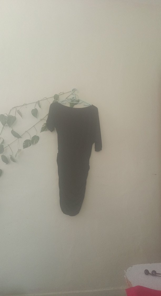 Siyah Kısa Kollu Drapeli  Midi Elbise - Görsel 3