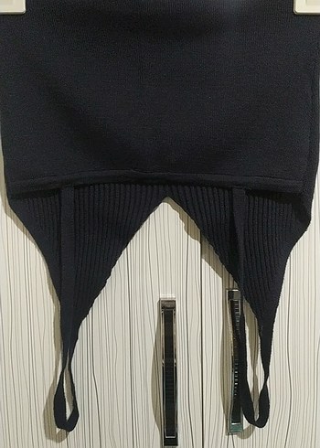 V Yaka Siyah Strappy Midi Süveter - Görsel 2