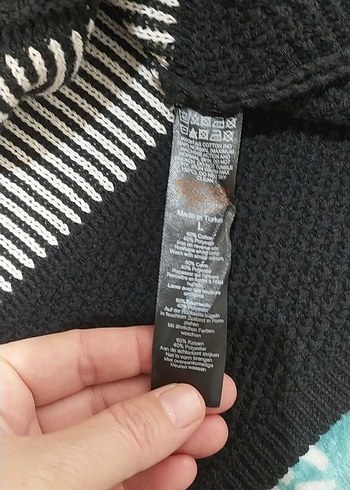 Siyah Desenli Örgü Kadın Süveter - Görsel 4