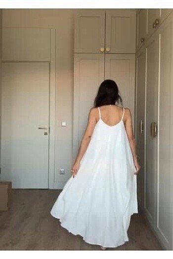Trendyol & Milla Beyaz Yazlık Elbise
