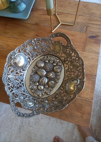 Zara Home Vintage Gümüş Renkli Parlak Çiçek Desenli Tepsi