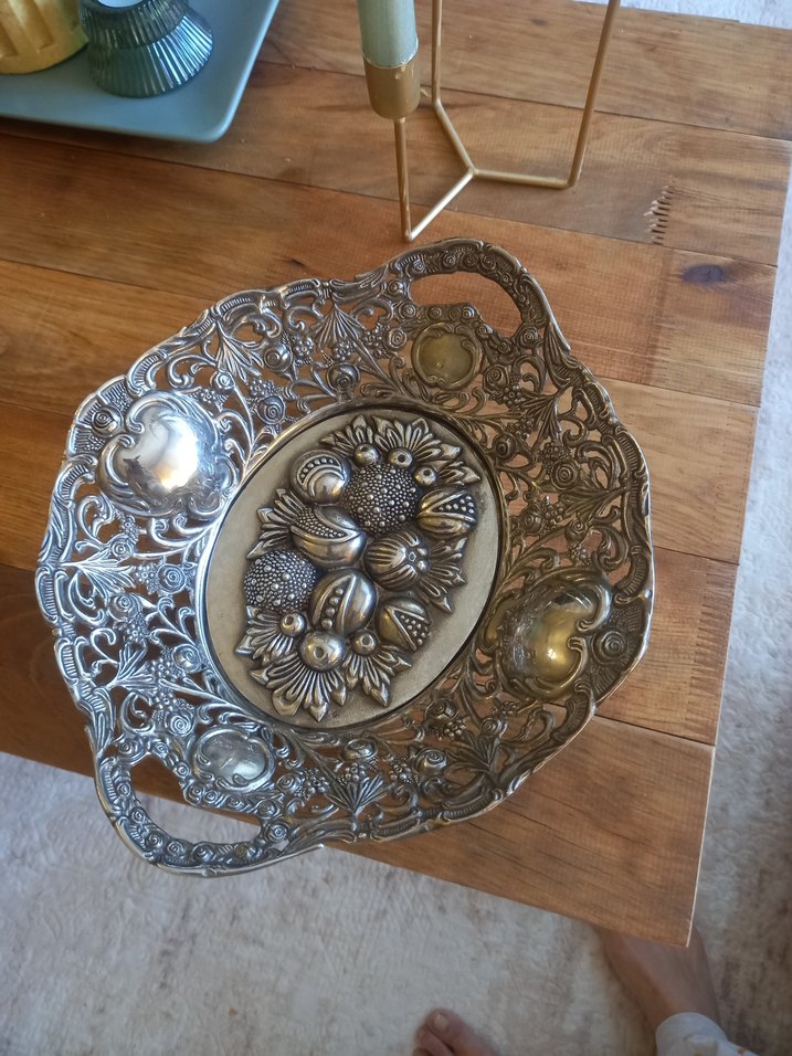 Vintage Gümüş Renkli Parlak Çiçek Desenli Tepsi - Görsel 2