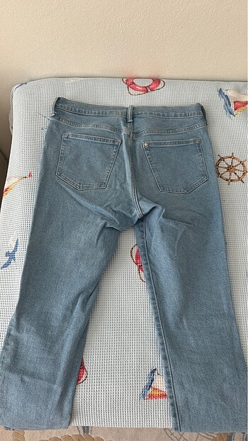 H&M MAVİ KOT PANTOLON