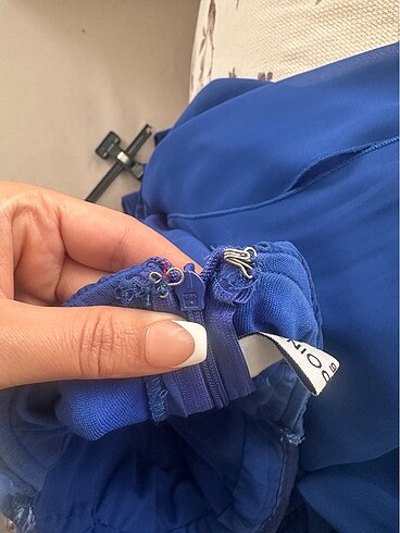 Saks Mavisi Straplez Abiye - Görsel 11