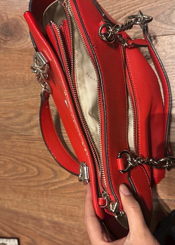 Guess Klasik Paris Tarzı Kırmızı Deri Kadın Çanta - Görsel 7