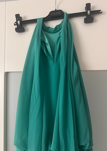 Turkuaz zirkon Taş Detaylı Boyundan Bağlamalı Mini  Elbise - Görsel 4