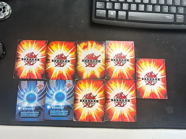 Beden Renk Bakugan b1 darkus falconeer