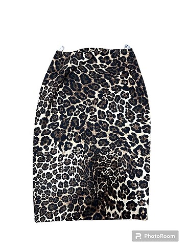 Leopar desenli kalem etek
