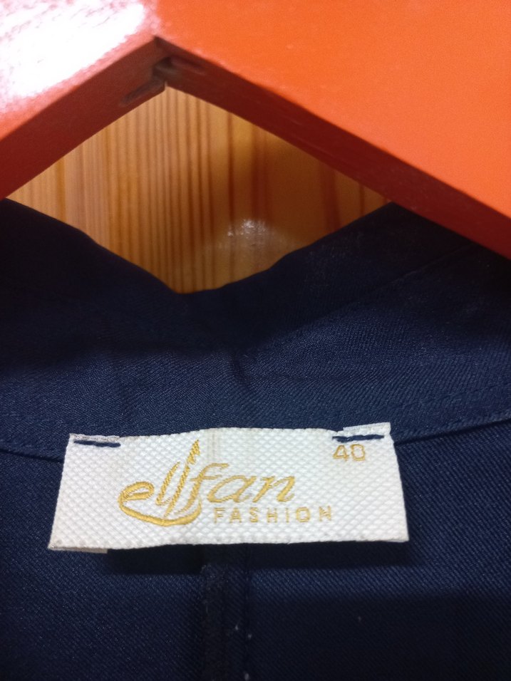 Nakış Detaylı Lacivert Uzun Elbise - Görsel 3