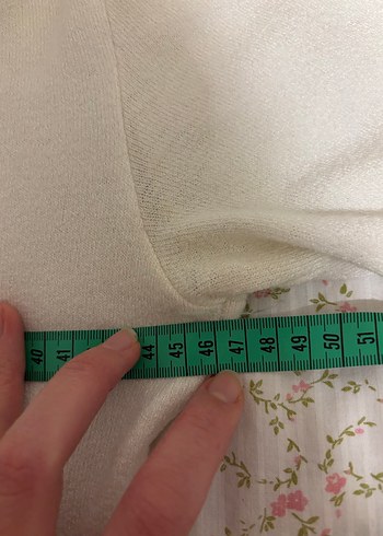 Düğmeli Beyaz Kadın Hırka - Görsel 3