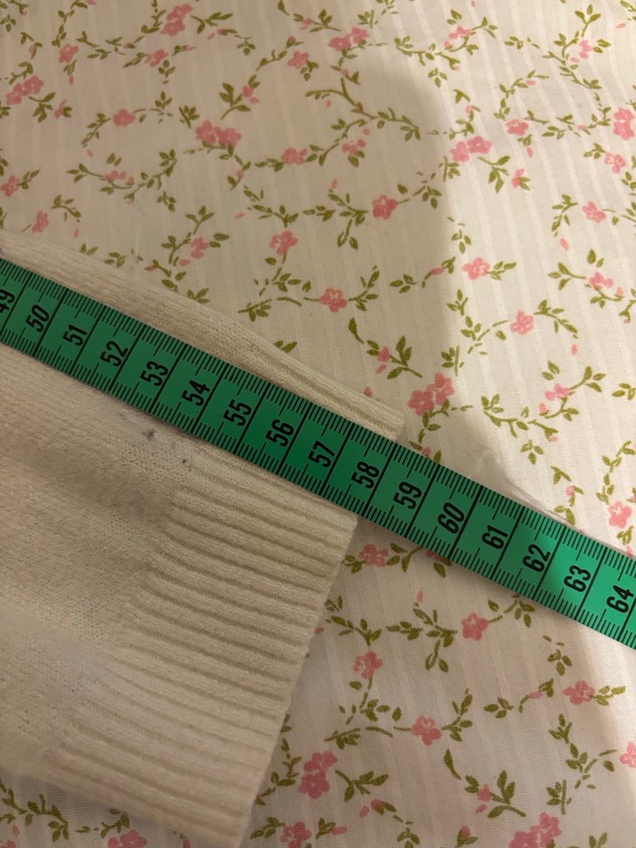 Düğmeli Beyaz Kadın Hırka - Görsel 5