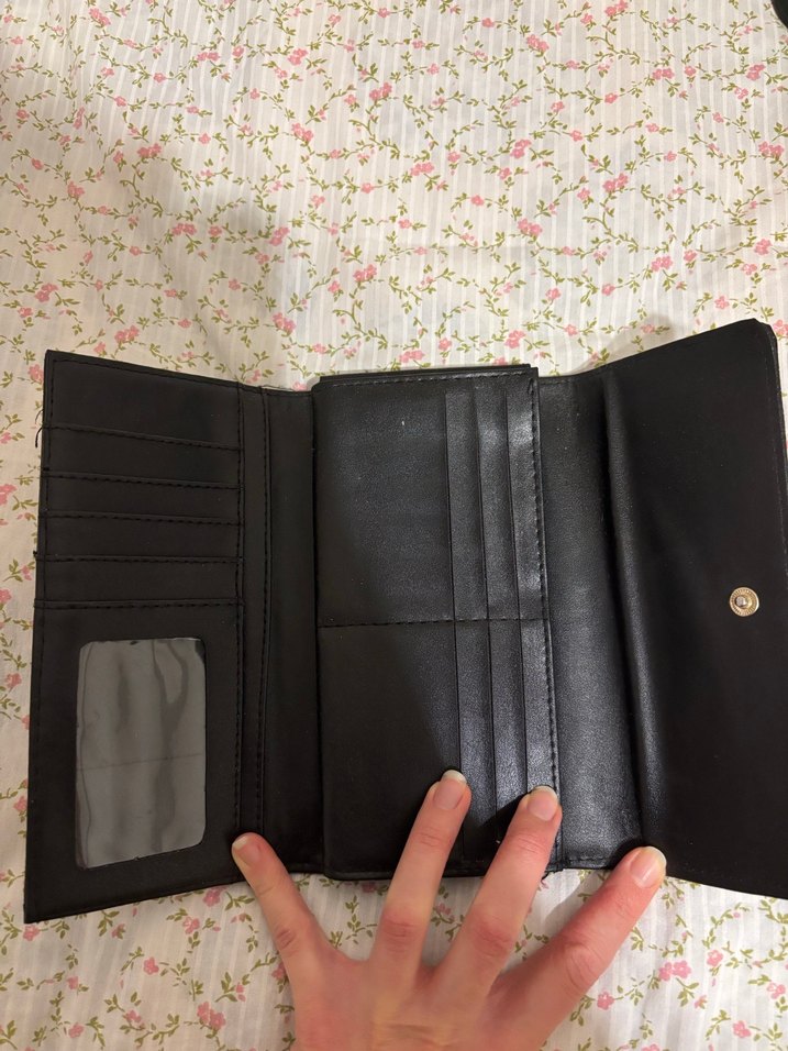 Büyük Siyah Cüzdan - Görsel 4
