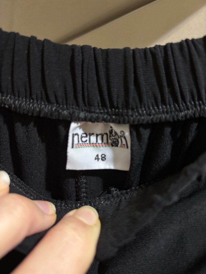 Kadın Siyah Pilili Kumaş Pantolon - Görsel 2