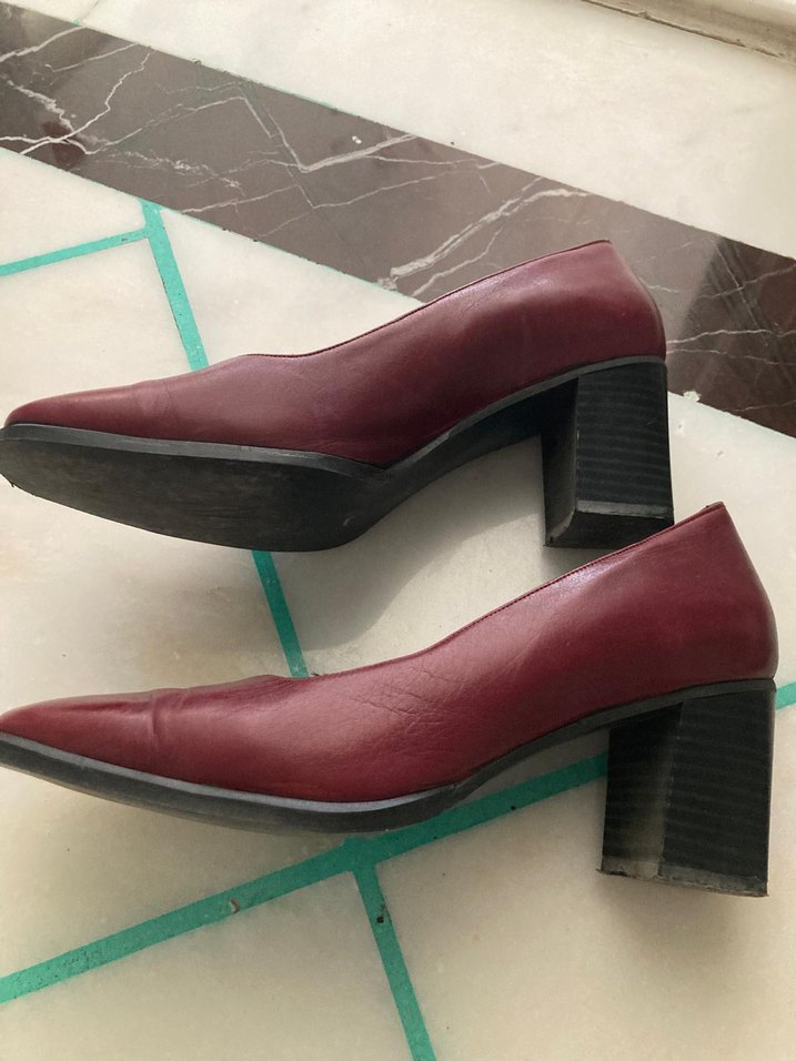Bordo Deri Tokalı Kadın Klasik Topuklu Ayakkabı - Görsel 3