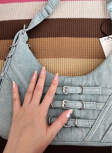  Beden mavi Renk bershka denim omuz çantası