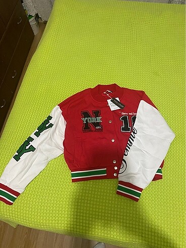 kirmizi kolej ceketi oversize