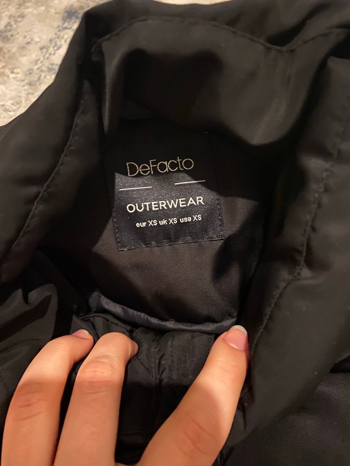 çıtçıtlı siyah şişme mont defacto - Görsel 3