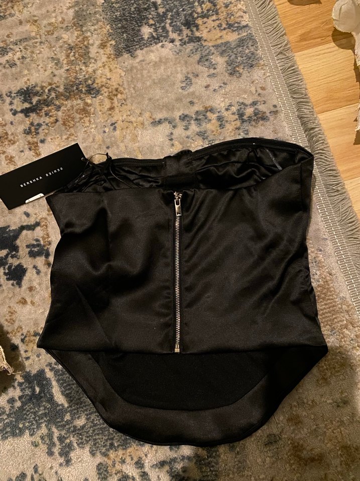 Siyah Straplez Kadın korse bershka - Görsel 4