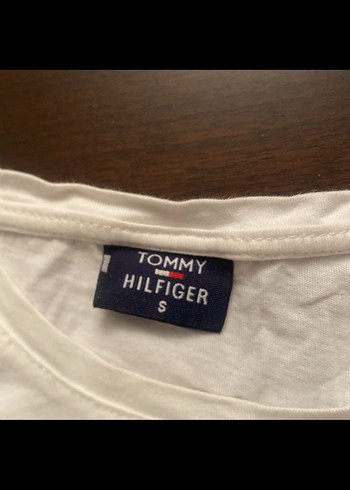 Tommy hılfıger - Görsel 3