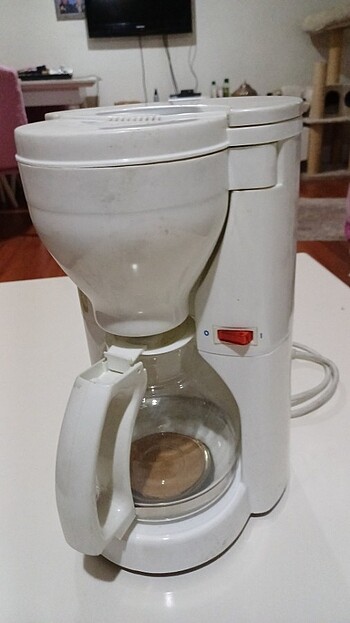 Beden beyaz Renk Sinbo kahve makinası 