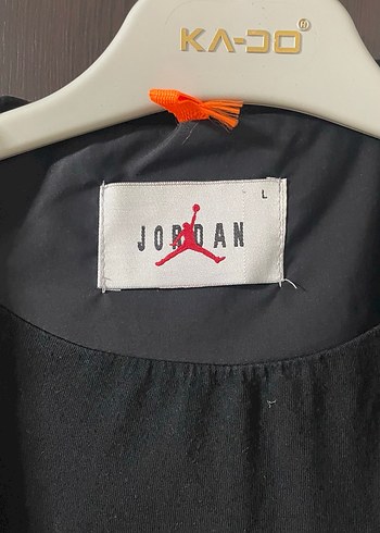 Jordan Siyah Kapüşonlu Erkek Yağmurluk - Görsel 2