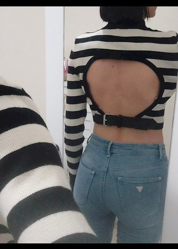 Kemer Detaylı Zebra Desenli Kısa Kadın Kazak - Görsel 3