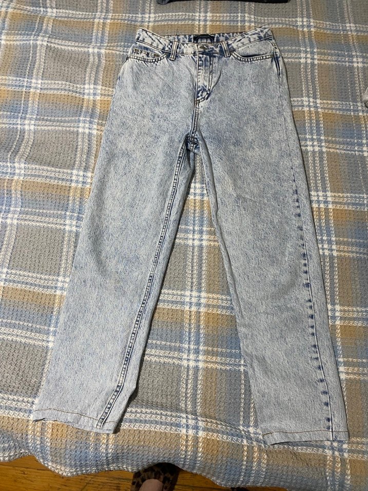 Beyaz Batik Desenli Midi Kot Pantolon - Görsel 4