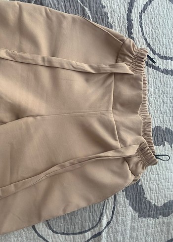 Bej Kemerli Midi Kumaş Pantolon - Görsel 2