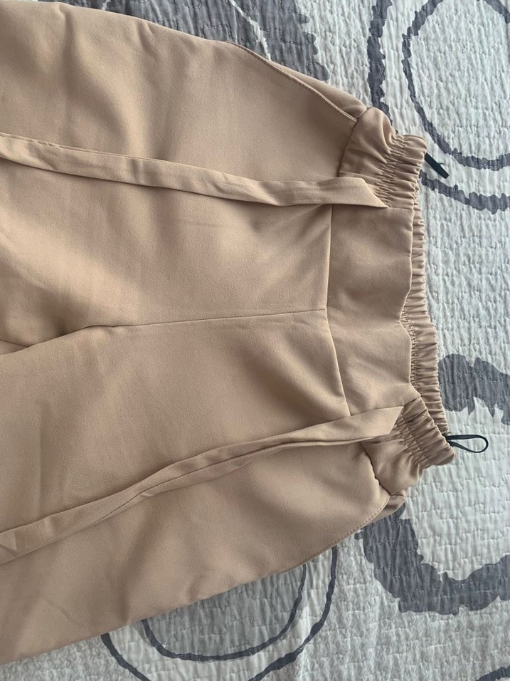 Bej Kemerli Midi Kumaş Pantolon - Görsel 2