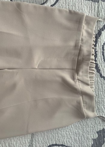 Bej Piliseli Kadın Kumaş Pantolon - Görsel 3