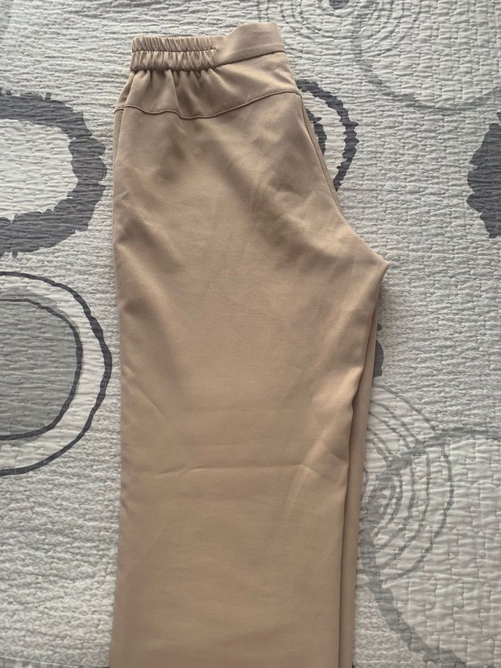 Düğmeli Bej Kadın Kumaş Pantolon - Görsel 2