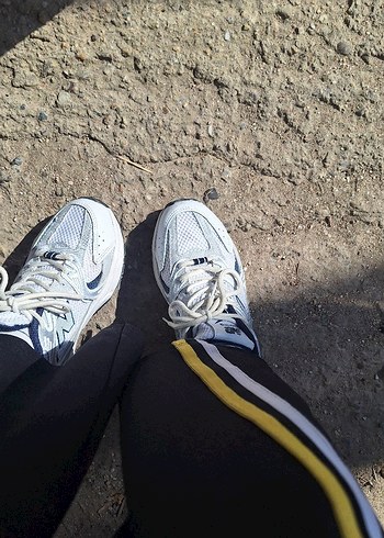 38 Beden Beyaz New Balance Spor Ayakkabı