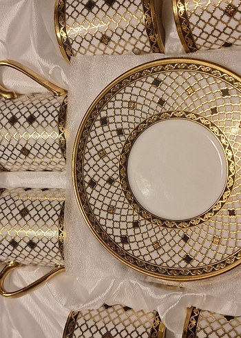 American Vintage Altın Detaylı Beyaz Porselen Fincan Takımı 6kişilik