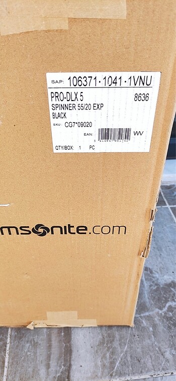  Beden SAMSONİTE SPİNNER 55/20 EXP SİYAH VALİZ