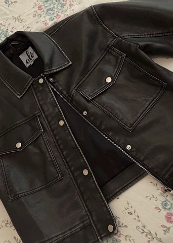 38 Beden Suni Deri Biker Ceket