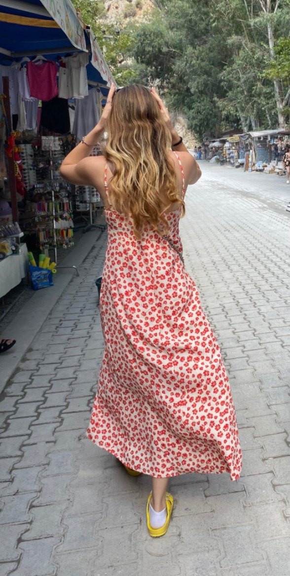 Çiçekli elbise - Görsel 2