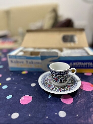 Beden çeşitli Renk kütahya poselen 6lı kahve fincan takımı