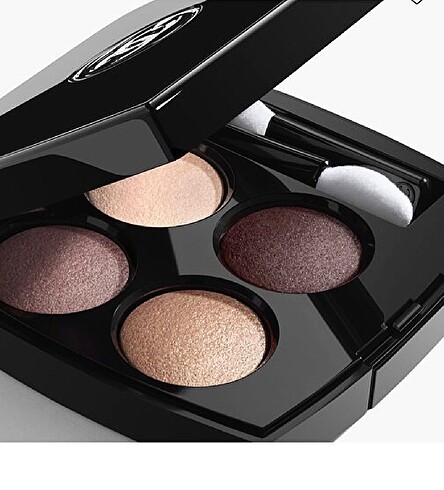 CHANEL 226 TISSE REVOLİ 4 lü far paleti