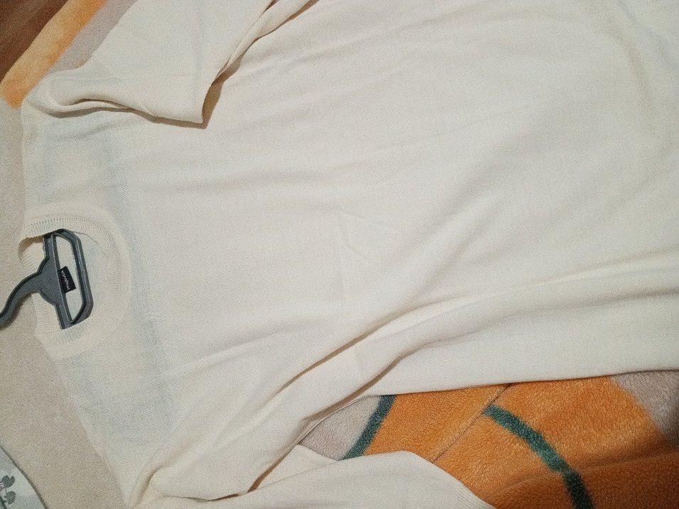 Düğmeli Beyaz Bisiklet Yaka Kadın Kazak - Görsel 2