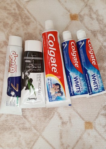 Çeşitli Makyaj ve Bakım Ürünleri Seti - Görsel 2