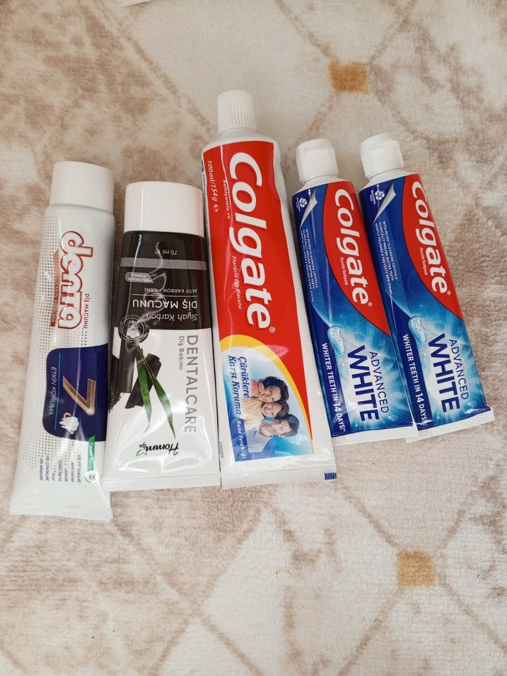 Çeşitli Makyaj ve Bakım Ürünleri Seti - Görsel 2