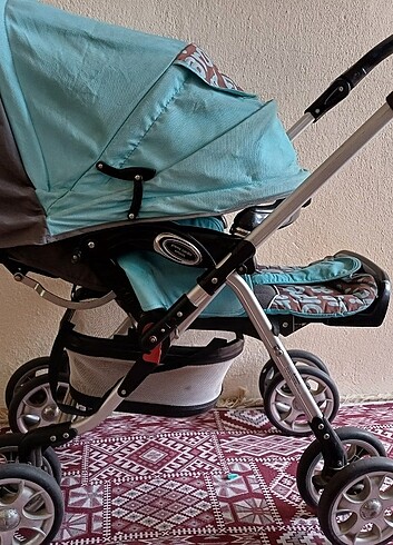 Pierre Cardin Mavi bebek arabasi