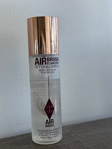 Charlotte Tilbury Airbrush Setting Spray