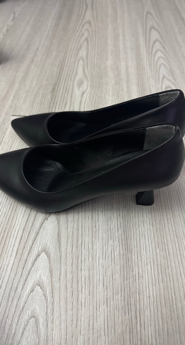 Siyah Stiletto Topuklu Kadın Ayakkabı - Görsel 4