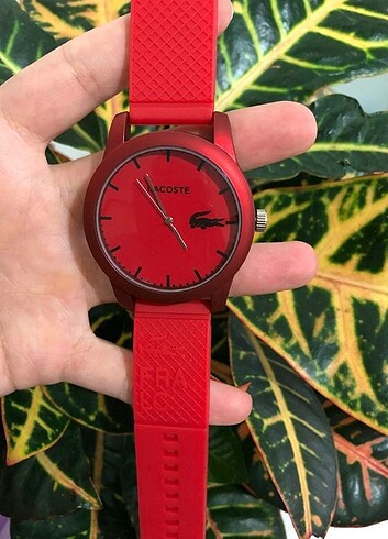 Beden kırmızı Renk Lacoste Kol Saati