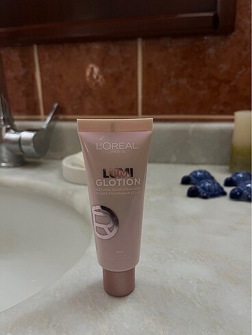 Loreal Lumi Glotion